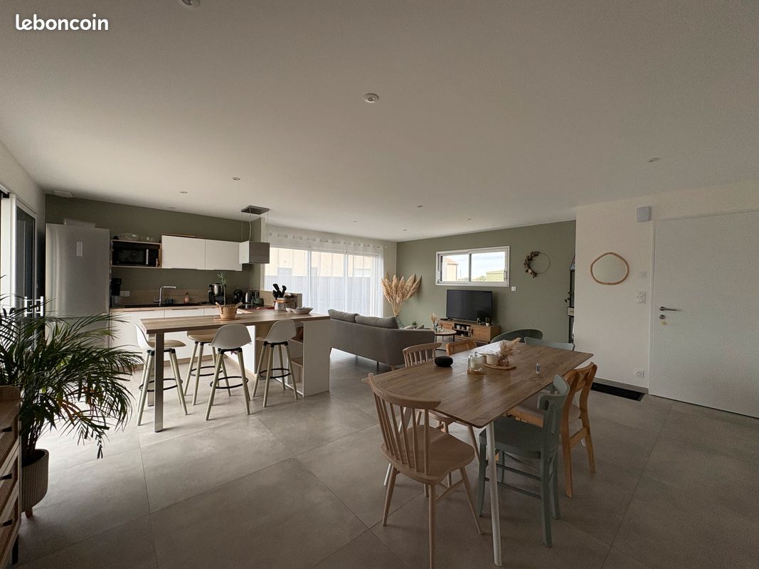 Maison 4 pièces 98 m² · à Montaigu-Vendée · 98 m² · 970 €/mois
