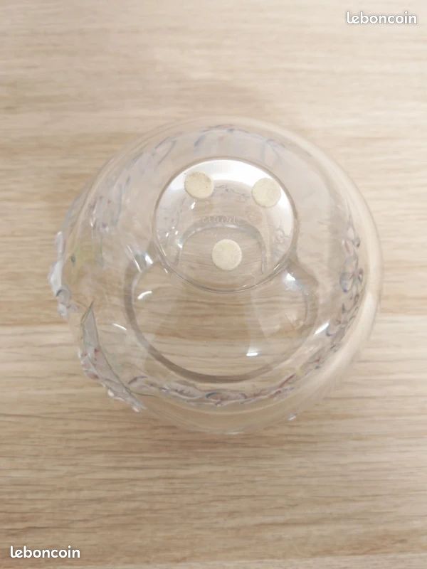 Vase Lalique modèle cœur de jeannette en cristal (image 4)