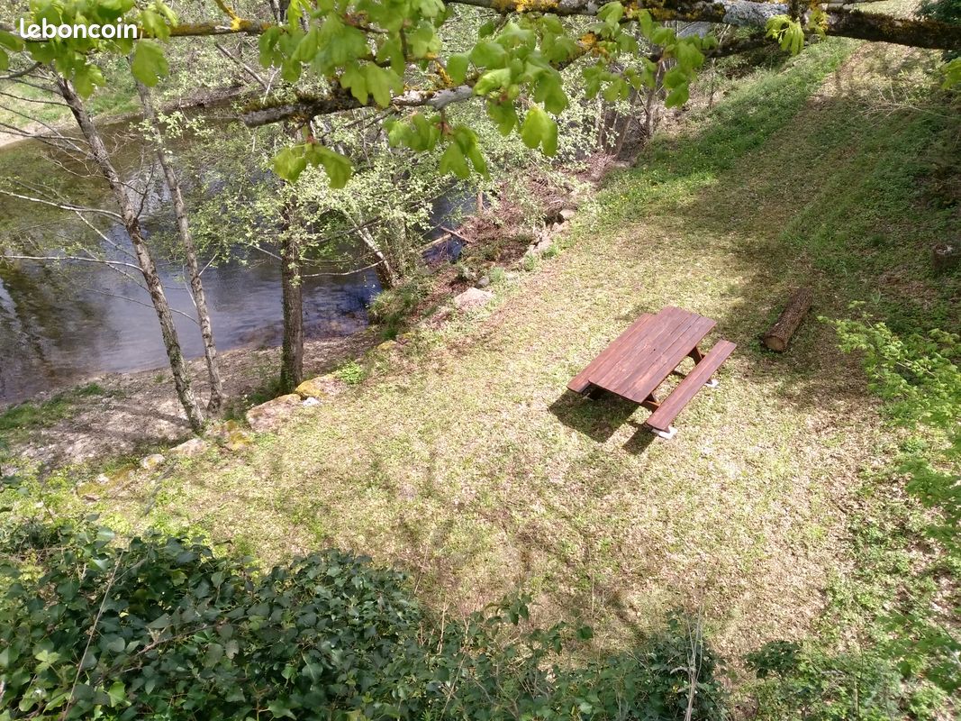 Appartement avec jardin et rivière (image 10)