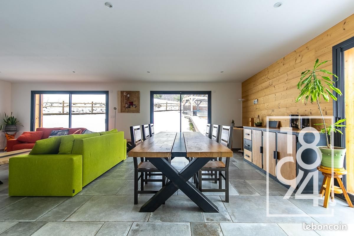 Chalet 10 pièces 338 m² (image 9)