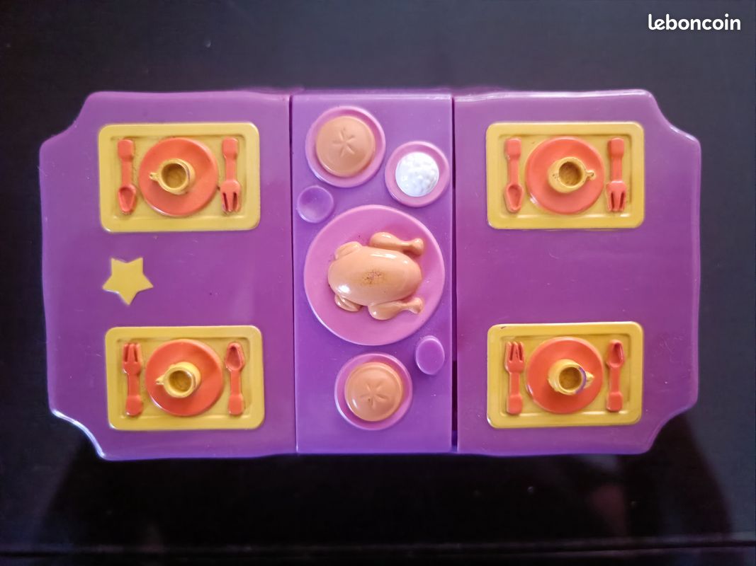 Jeu jouet meuble décoration poupée ou figurine - Dora - table à manger - Mattel (image 2)
