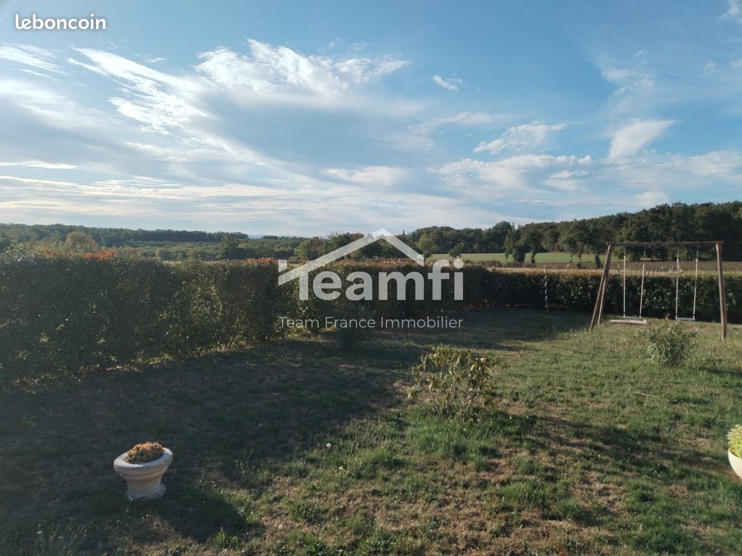 Maison 6 pièces 120 m² · à Espinasse-Vozelle · 120 m² · 294 690 €