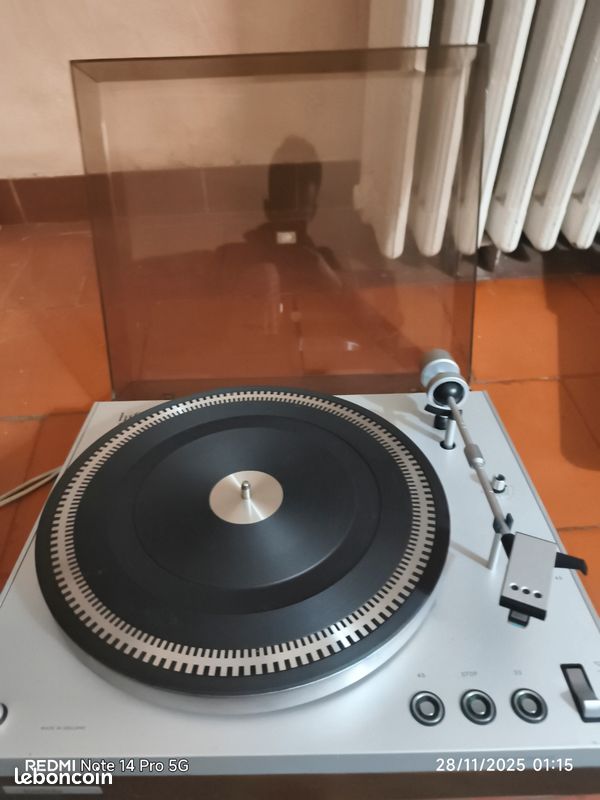 Tourne-disques vintage Radiola 603 années 70