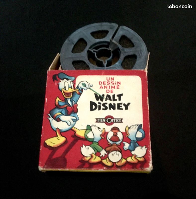Extrait film 8 mm Disney pas de miel pour Donald (image 3)