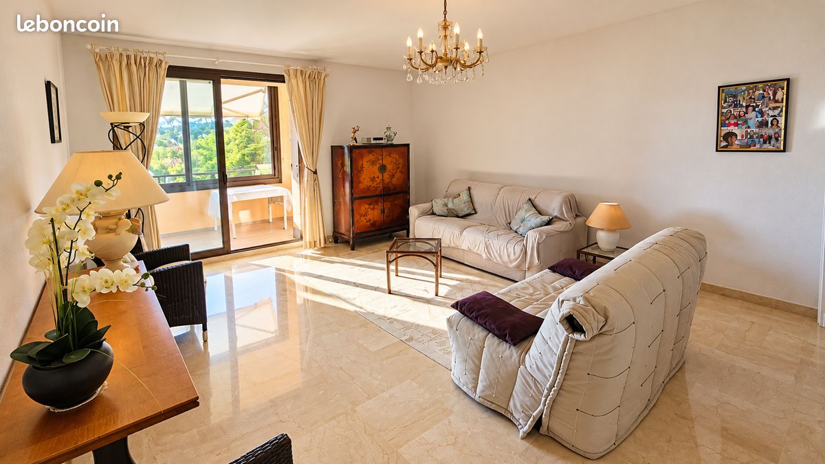 Appartement 2 pièces 65 m² · à Villeneuve-Loubet · 65 m² · 450 000 €