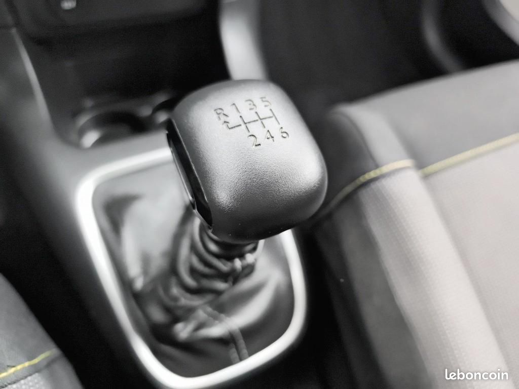Citroën C3 PureTech 110 ch BVM6 Max (image 24)