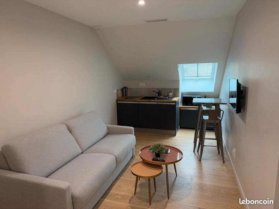 Appartement 1 pièce 18 m² · à Dijon · 18 m² · 670 €