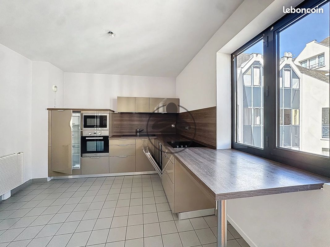 Appartement 5 pièces 105 m² · à Saint-Quentin · 105 m² · 127 500 €
