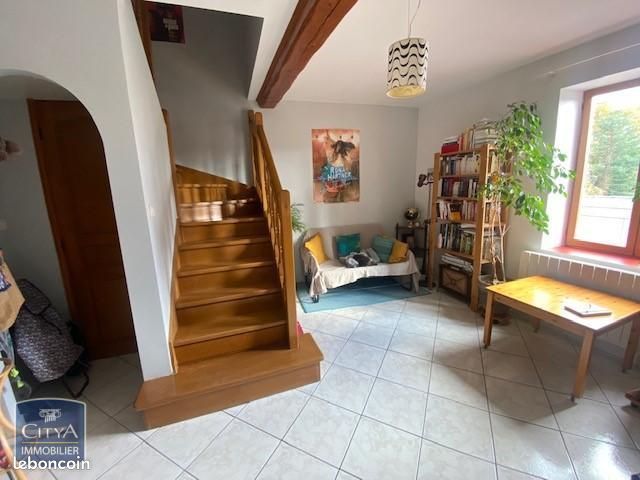 Appartement 3 pièces 38 m² · à Roanne · 38 m² · 410 €
