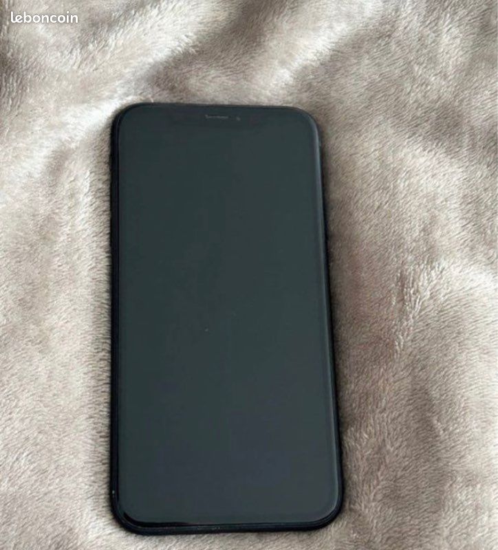 IPhone XR (image 2)
