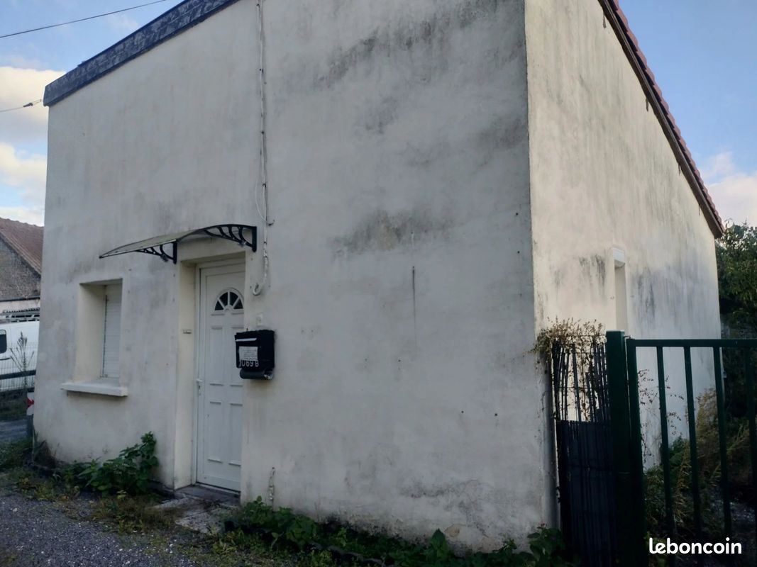 Maison 142 m² · à Vieux-Condé · 142 m² · 108 000 €