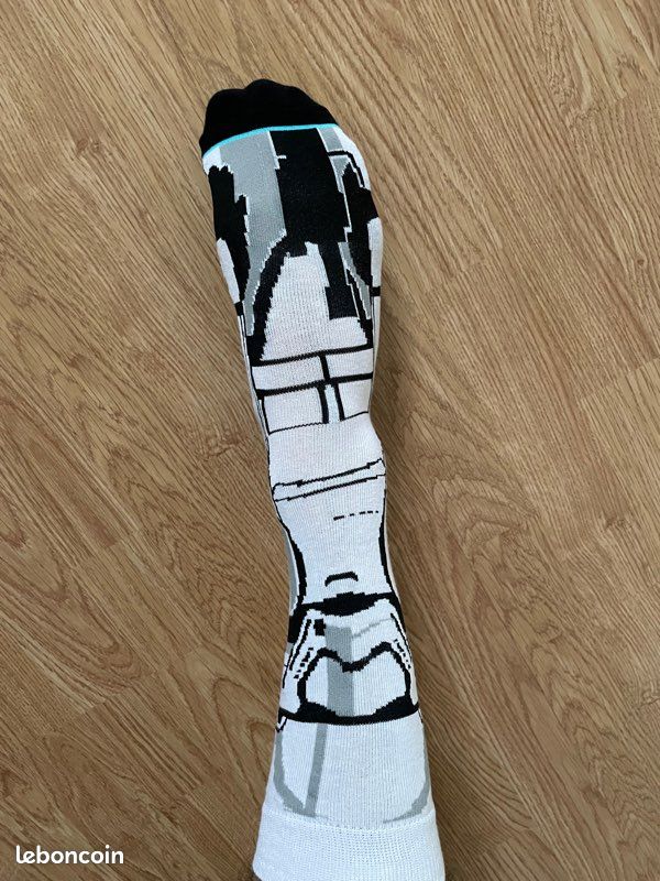 Chaussettes STARWARS 🛸 StormTrooper (T 40-44) (image 4)