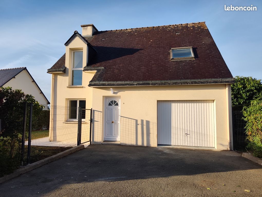 Maison 5 pièces 91 m² · à Aron · 91,4 m² · 750 €/mois