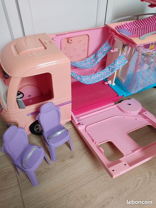 Camping car Barbie transformable (image 2)