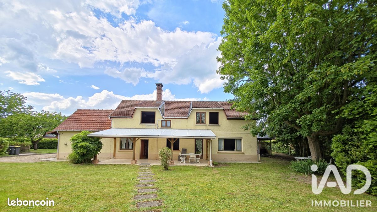 Maison 7 pièces 157 m² · à Romilly-sur-Andelle · 157 m² · 276 000 €