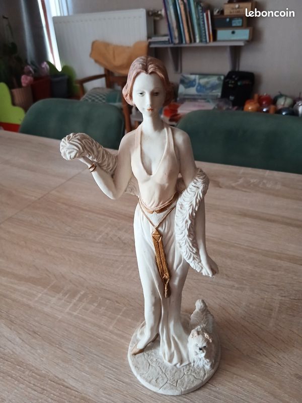 Statue art deco (image 1)