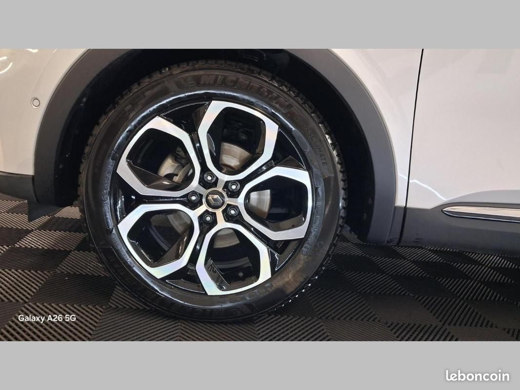 Renault Arkana E-Tech 145 - 21B Intens (image 3)