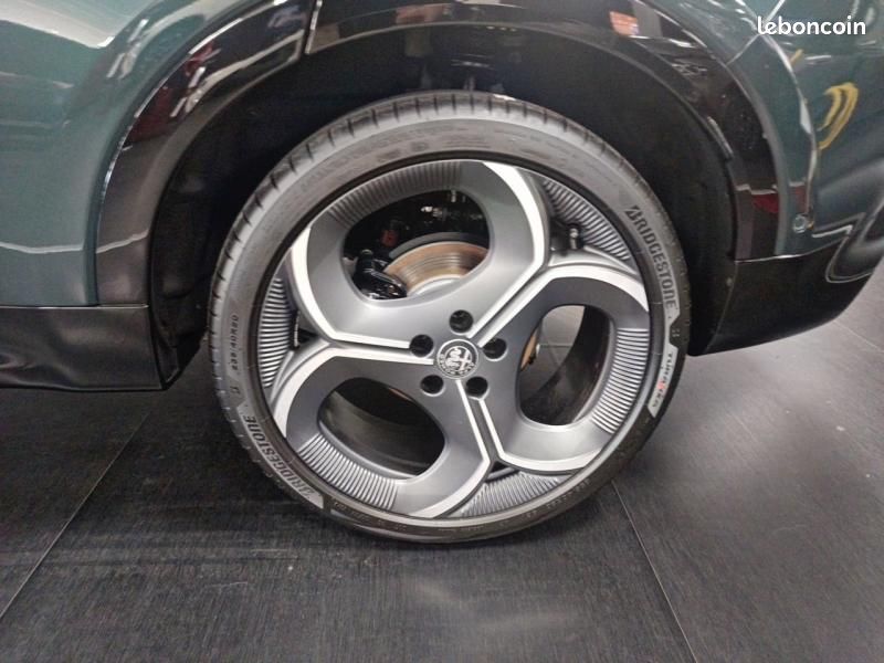 Alfa romeo Tonale 1.5 Ibrida 175ch Sport Speciale TCT (image 11)