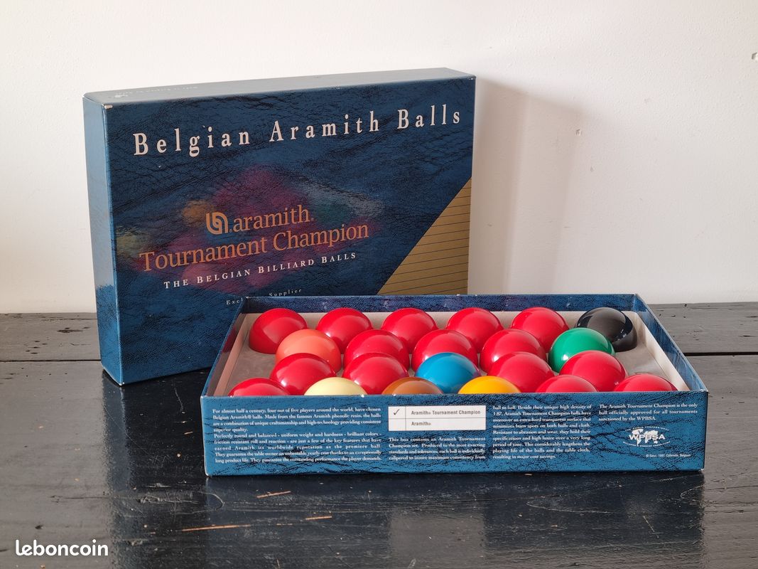 Anciennes Billes De Billard Américain – Lot Complet Dans Sa Boîte Avec Craie Bleue