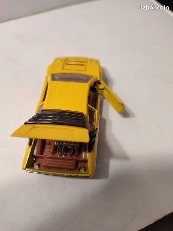 Rare voiture mebetoys a 47 - lamborghini urraco jaune - 1/43 - bel etat - Collection