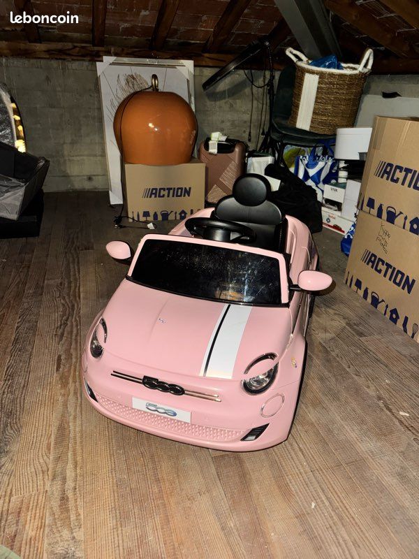 Voiture enfant Fiat (image 5)
