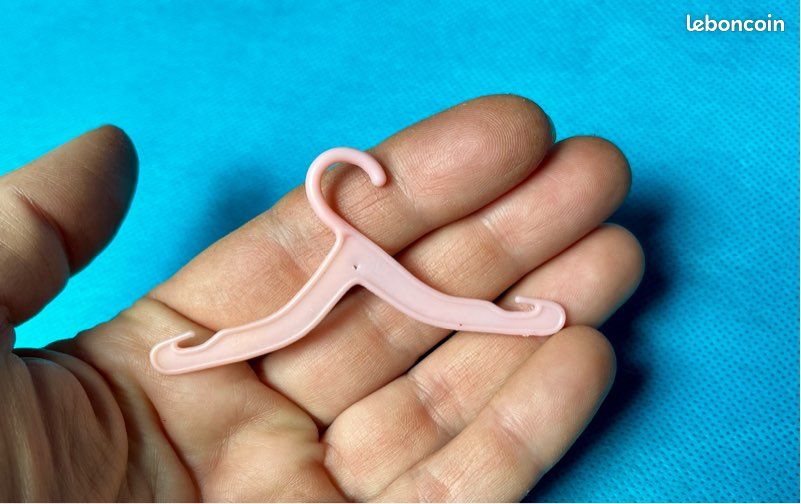 1 ensemble de Mini cintres de poupée, support de tenue de poupée 1 ensemble de Mini cintres de poupée, support de tenue de poupée