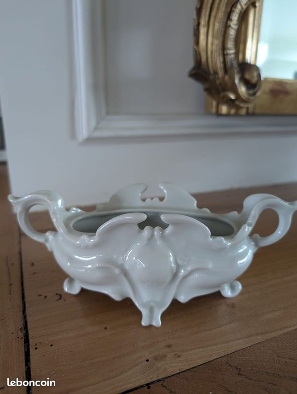 POTS A LAIT ANCIENS et JARDINIERE DE TABLE (image 6)