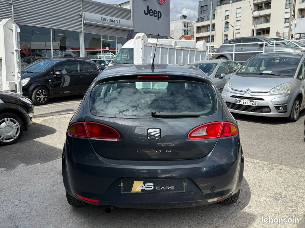 Très Belle Seat Leon 1.9 TDI Réference 105 5P (image 3)