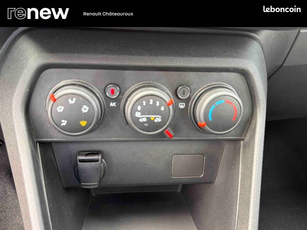 DACIA Sandero TCe 90 - 22 Stepway Confort (image 21)
