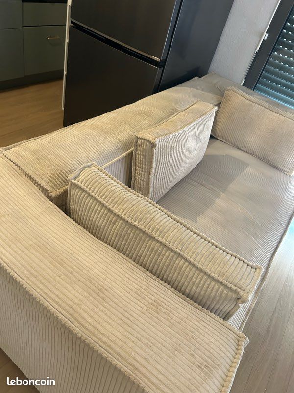 Canapé beige (image 2)