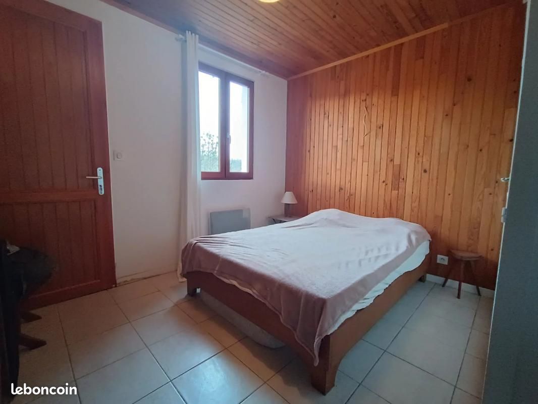 Maison 235 m² Nanteuil En Vallee - Nanteuil-en-Vallée 16700 (image principale 12)