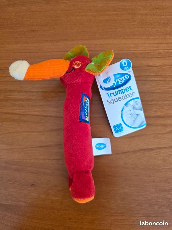Doudou TRUMPET Squeaker 0m+ marque Playgro (image 1)