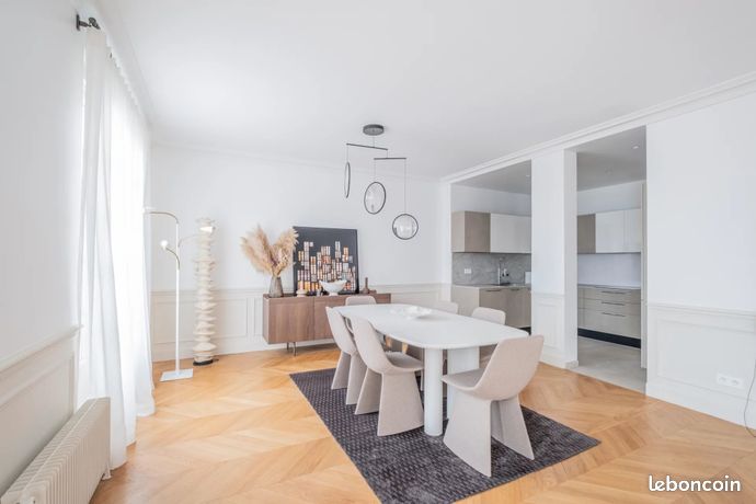 Appartement a louer paris-8e-arrondissement - 5 pièce(s) - 165 m2 - Surfyn