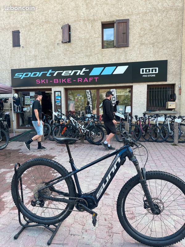 VTT électrique Sunn Flasch – Vélo Montagne Femme 28'' Blanc, 600W, 25km/h