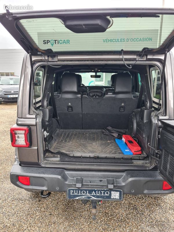 JEEP Wrangler Unlimited 2.2 l MultiJet AdBlue 200 ch 4x4 BVA8 Night Eagle (image 14)