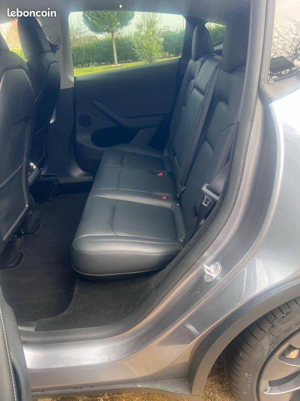 🟢 TESLA MODEL Y Performance Dual Motor AWD ☑️ TVA RÉCUPÉRABLE - Voitures