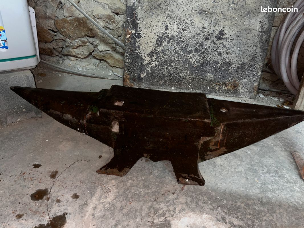 Enclume de forgeron (image 1)
