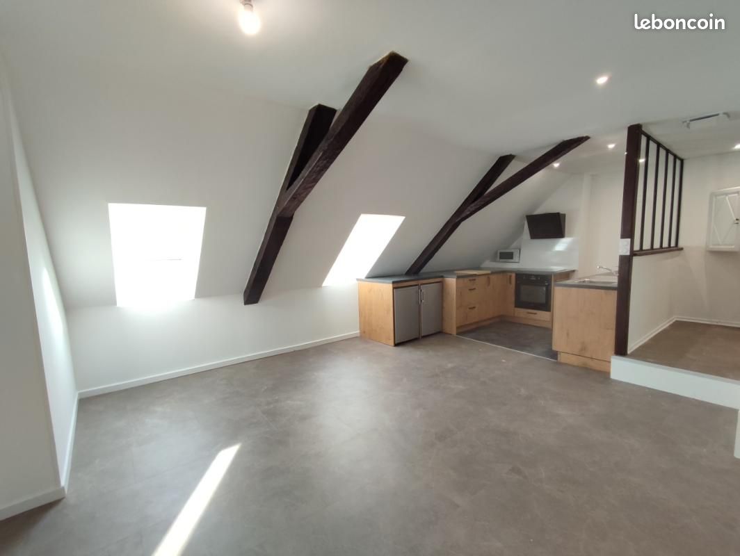 Appartement 3 pièces 52 m² · à Crémieu · 52 m² · 760 €