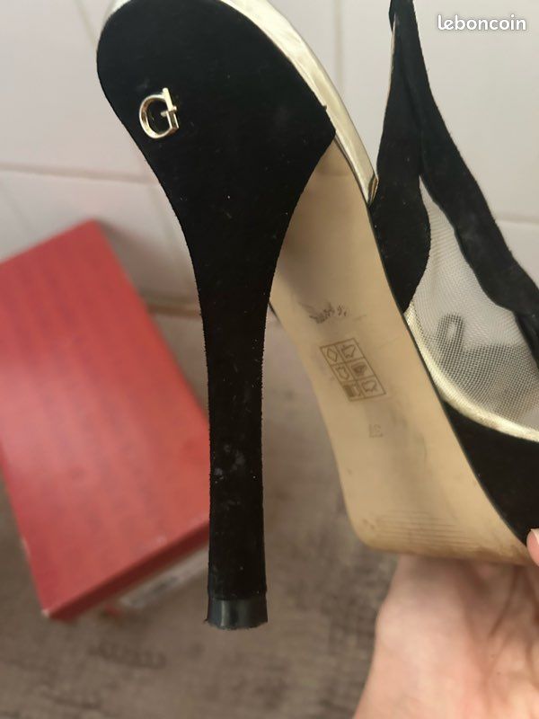 Talons/ escarpins guess (image 11)