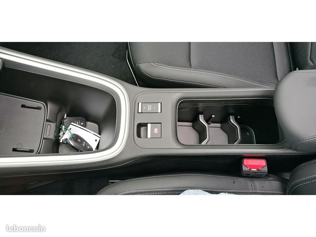 JEEP AVENGER 1.2 T3 e-Hybrid 110 BVR Summit +PK PREMIUM+TOIT OUVRANT (image 22)