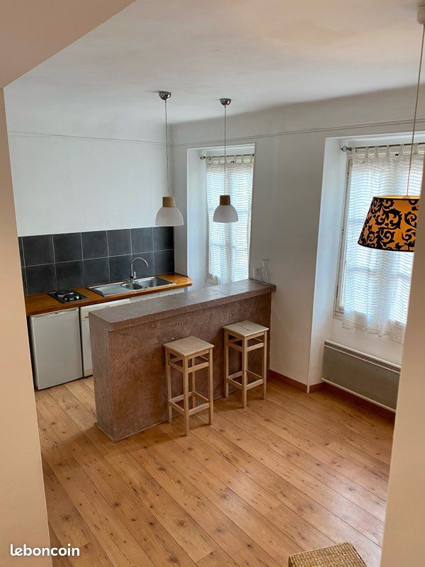 Appartement 2 pièces 28 m² · à Marseille · 28 m² · 600 €