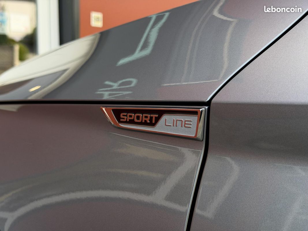 SKODA SUPERB Sportline TSI PHEV Hyrbide recharg 218 DSG 1ère Main Attelage Caméra Kessy GPS (image 47)