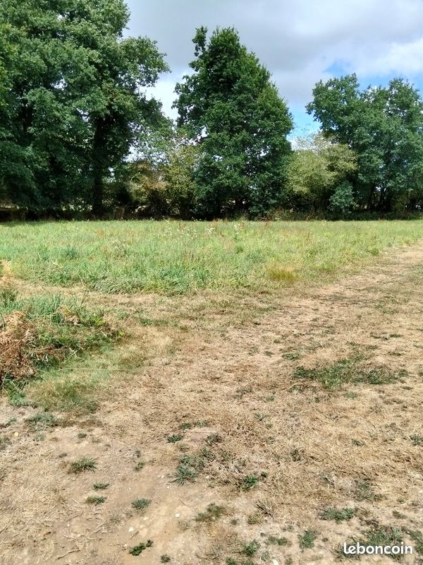 Terrain 1 358 m² Chateauneuf Du Faou · à Châteauneuf-du-Faou · 39 250 €