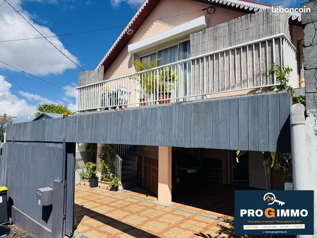 Maison 9 pièces 203 m² · au Tampon · 203 m² · 369 000 €