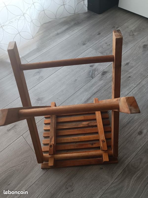 Tabouret en bois pliable VGH93 (image 3)