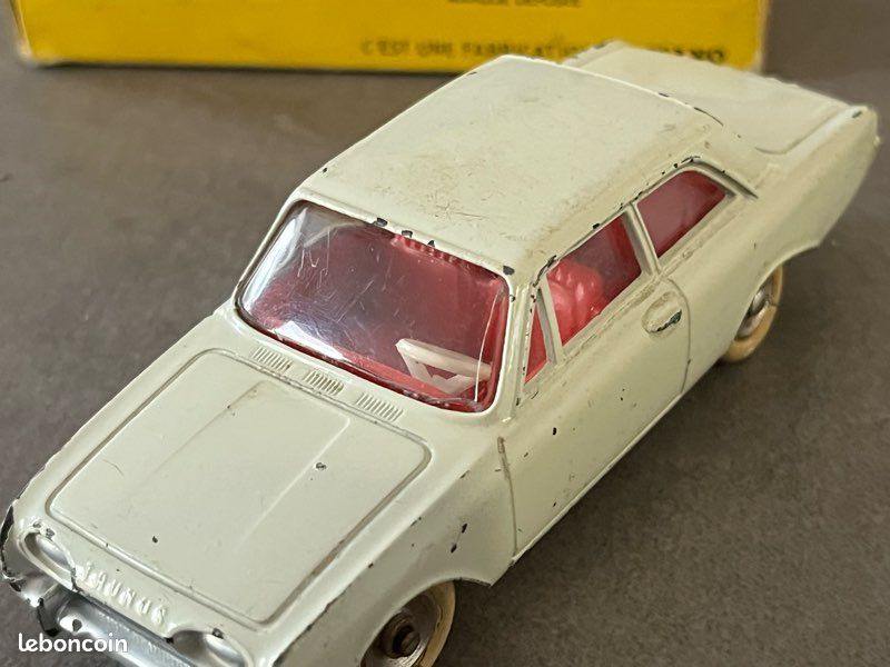 Dinky Toys Ford Taunus Polisbil ATLAS | Köp på Tradera (654860390