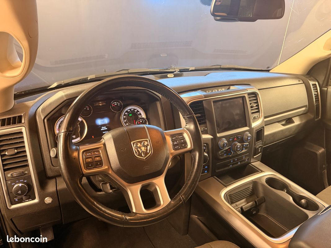 DODGE RAM 1500 5.7 V8 390 ch - GARANTIE 12 MOIS - PRIX TTC/TVA RECUPERABLE (image 3)