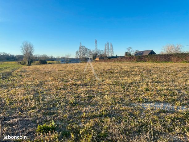 Terrain 1549 m² MAUCOR