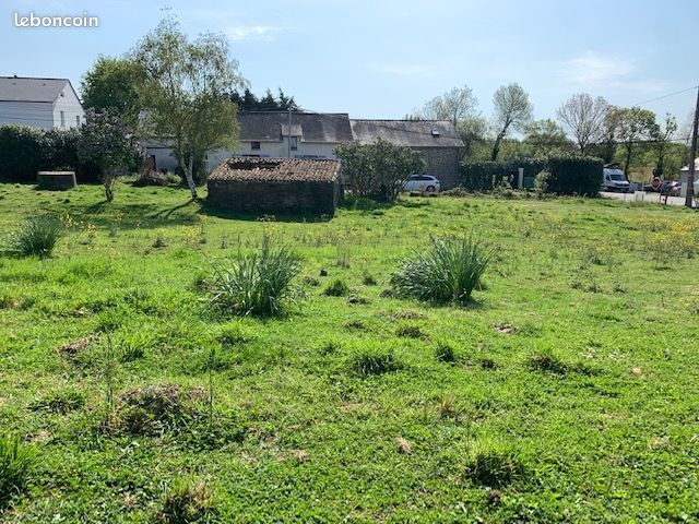 Terrain 421 m² Saint Mars Du Desert · à Saint-Mars-du-Désert · 96 000 €