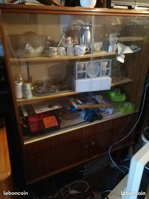 Living/bibliothèque/armoire (image 1)